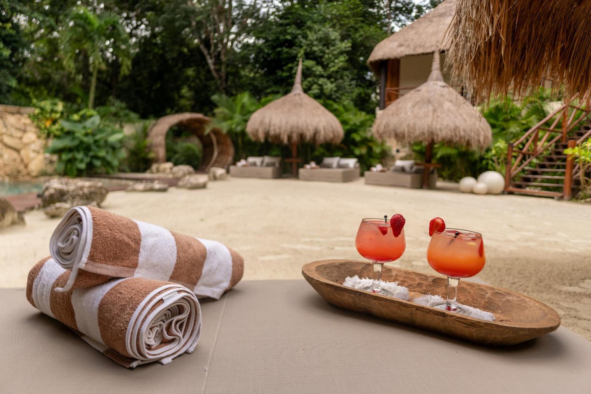 Oom Bubble Boutique Riviera Cancun - Adults Only Puerto Morelos Exterior foto